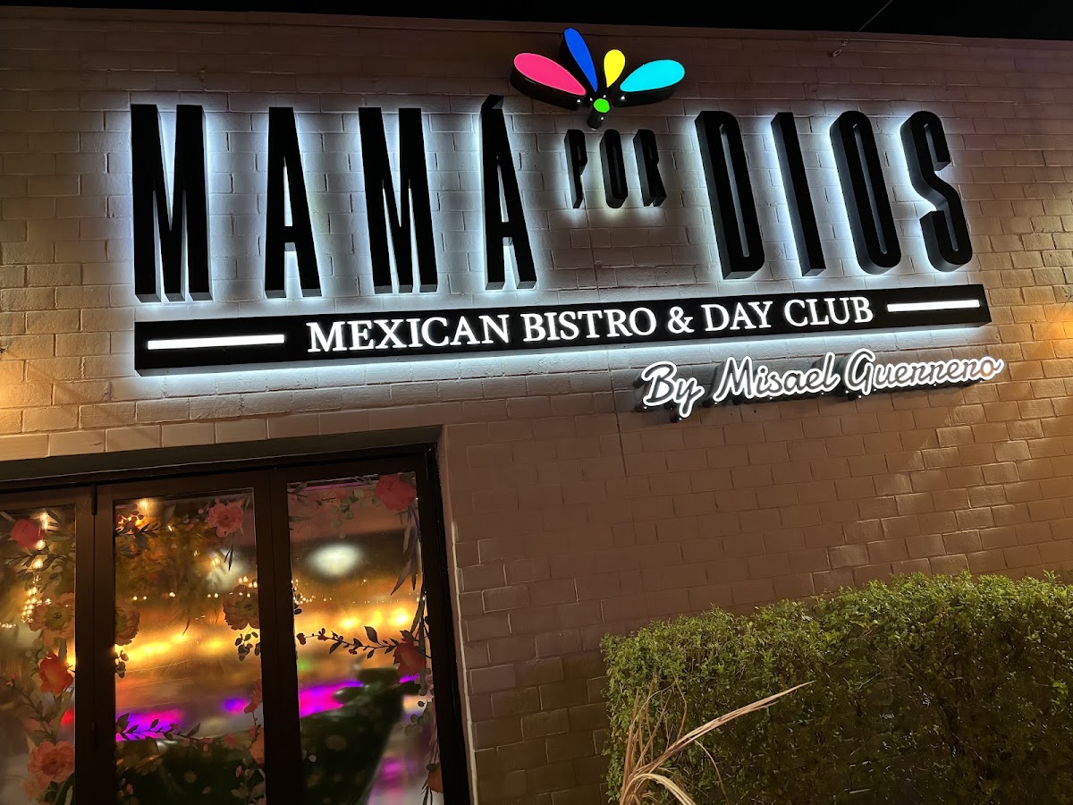 Mamá Por Dios